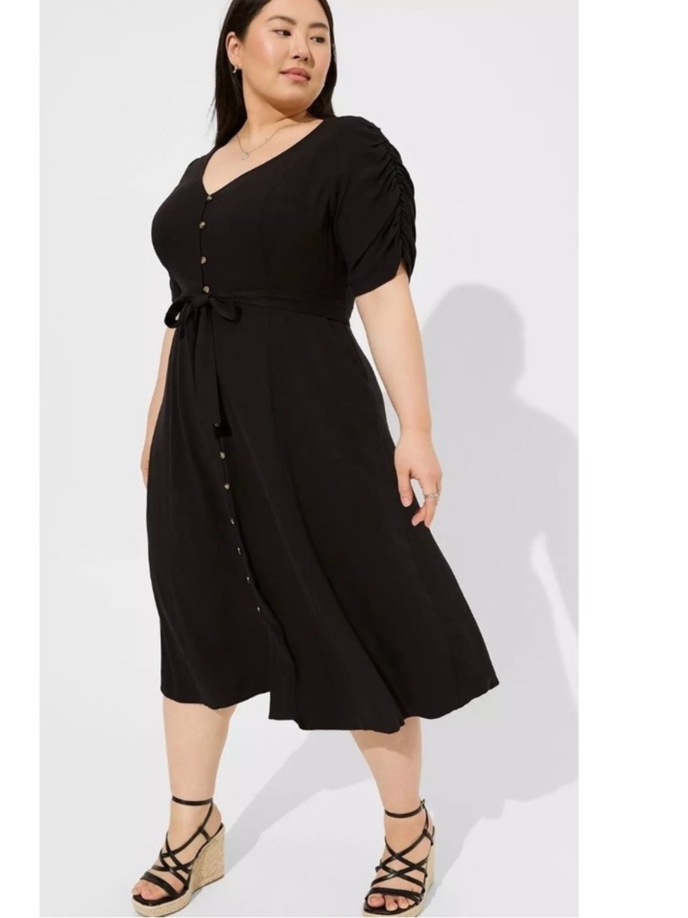 torrid Black V-Neck Button-Front Midi Dress with Tie Waist Size 0 or 10/12